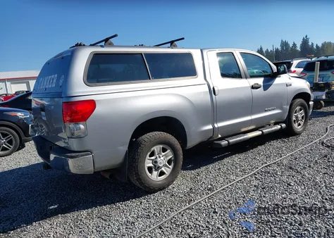 2009 Toyota Tundra Grade 5.7L V8 z USA, uszkodzony, nr VIN 5TFBV54109X088501